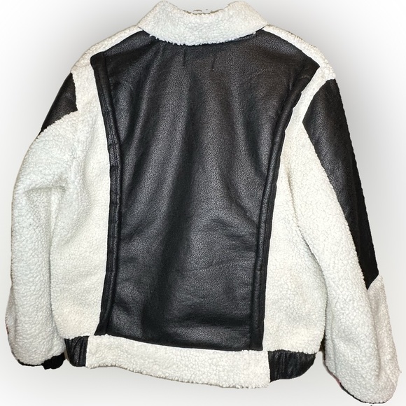 Vigoss Sherpa and Faux Leather Jacket - Picture 2 of 6